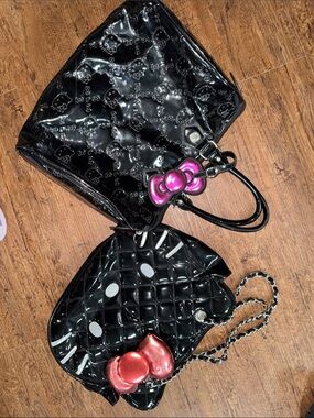 2 LOUNGEFLY Hello Kitty Black Patent Tote and Crossbody Bag Set with Pink Bow